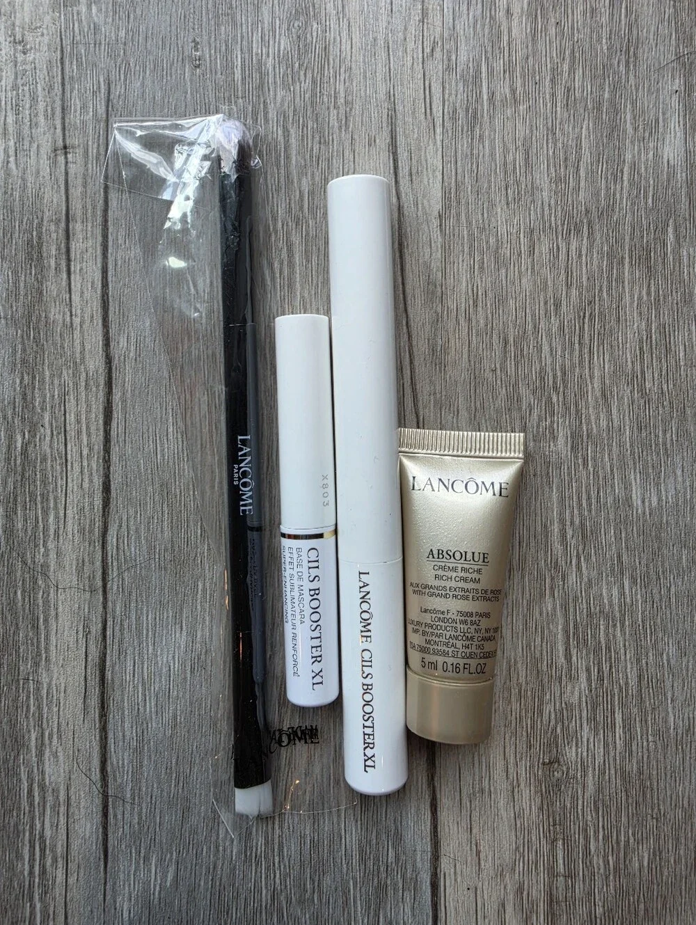 Lancome Dual Eye Shadow Brush + Lancome Absolue + Cils Booster XL + Cils Booster